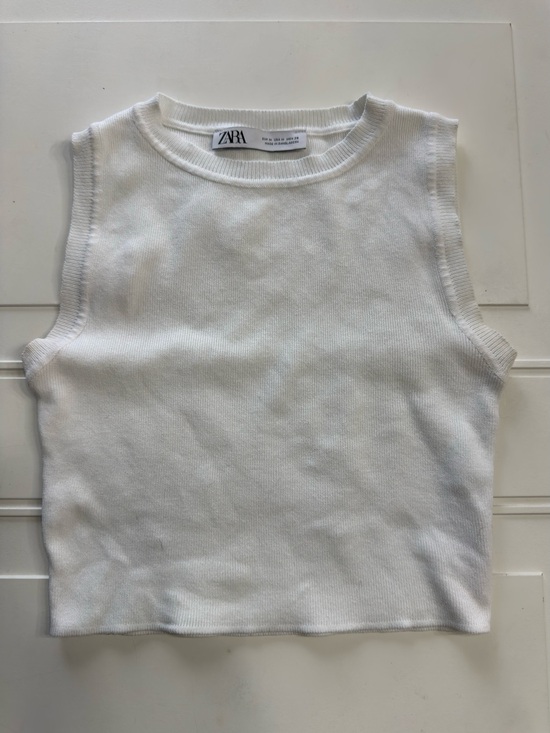 Zara Tops - Zara Women’s Sz M White Ribbed Crop Top Shirt Tank